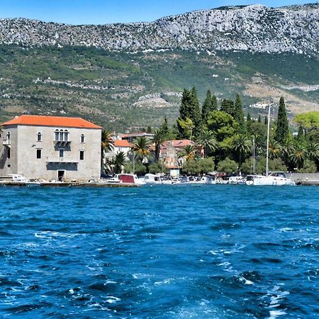 Apartment Nikolic Kastela Bagian luar foto